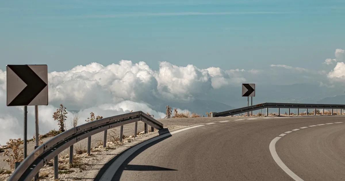 Jupiter sign and Saturn sign: growth, limits and your peer group