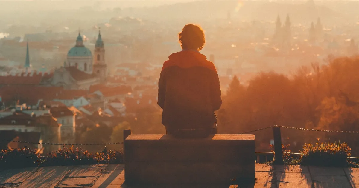 Pluto in the 1st house: quiet intensity that people feel