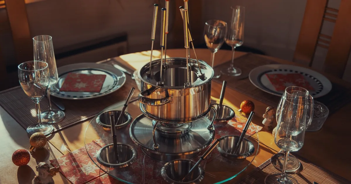 Saturn transit through the 4th house: carrying the weight of home